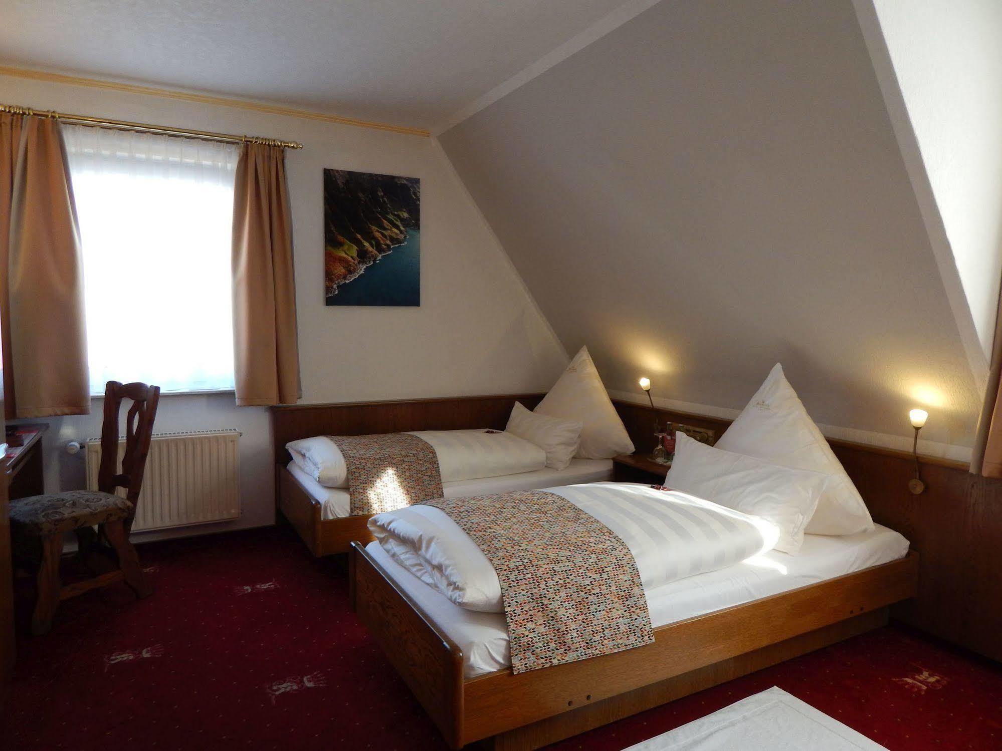 Hotel Kaiserquelle Salzgitter Exterior photo